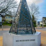 Seefahrer-Denkmal in Göhren auf Rügen; eines von vielen Denkmälern inGören